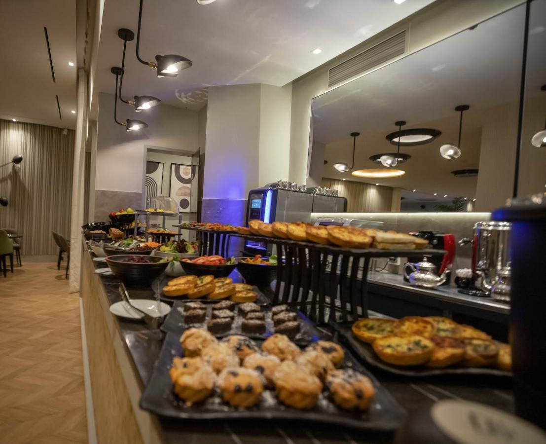Gray Boutique Hotel Casablanca Luaran gambar The lounge at the airport